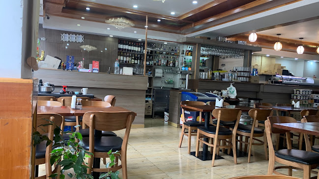 Tokyoto Sushi Bar - Restaurante