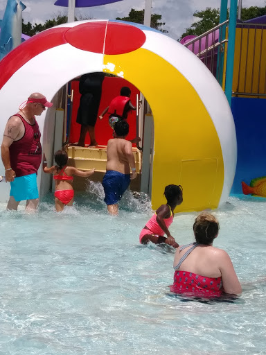 Water Park «Summer Waves Waterpark», reviews and photos, 210 S Riverview Dr, Jekyll Island, GA 31527, USA