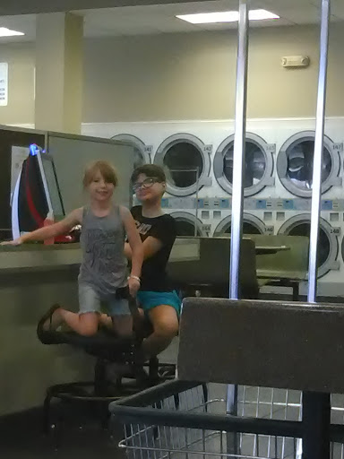 Laundromat «7 Laundry», reviews and photos, 1920 E Sedgley Ave, Philadelphia, PA 19124, USA