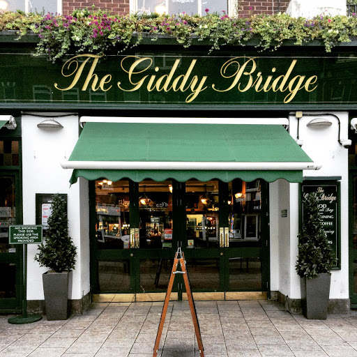 The Giddy Bridge - JD Wetherspoon