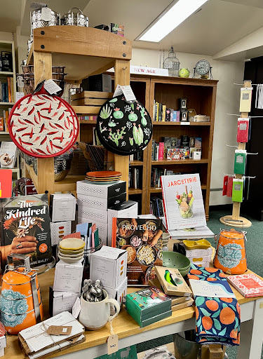 Book Store «Doylestown Bookshop», reviews and photos, 16 S Main St, Doylestown, PA 18901, USA