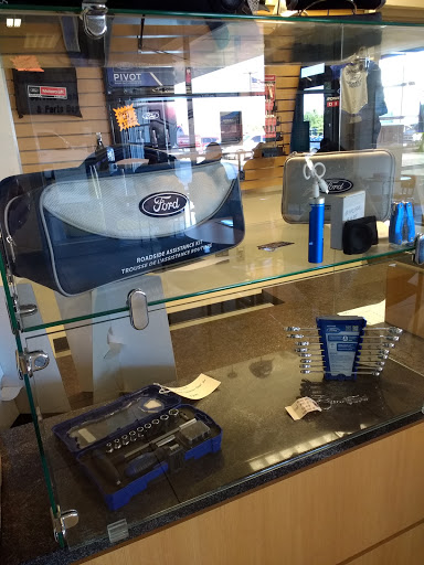 Car Dealer «Bill Estes Ford», reviews and photos, 450 N Northfield Dr, Brownsburg, IN 46112, USA