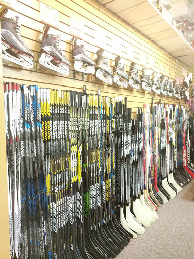 Sporting Goods Store «Play It Again Sports», reviews and photos, 2720 N Mall Dr #136, Virginia Beach, VA 23452, USA