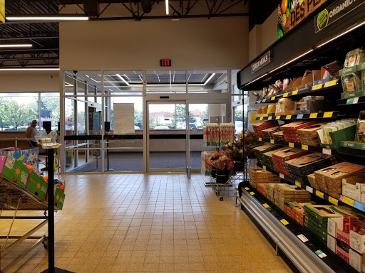 Supermarket «ALDI», reviews and photos, 1365 Lee St, Des Plaines, IL 60018, USA
