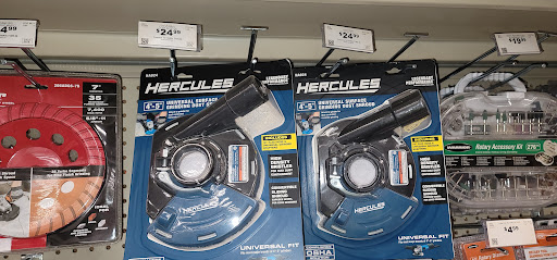 Hardware Store «Harbor Freight Tools», reviews and photos, 3660 E Foothill Blvd, Pasadena, CA 91107, USA