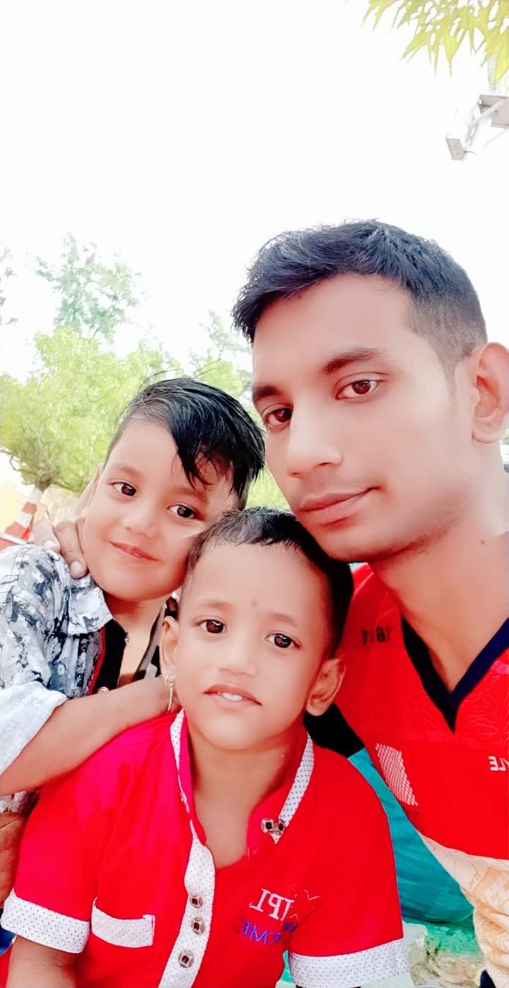 লোকনাথ তার বালা