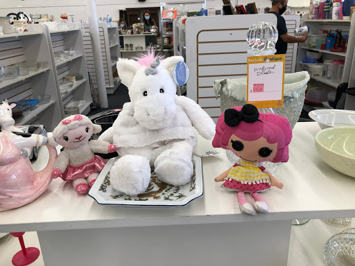 Consignment Shop «Revivals», reviews and photos