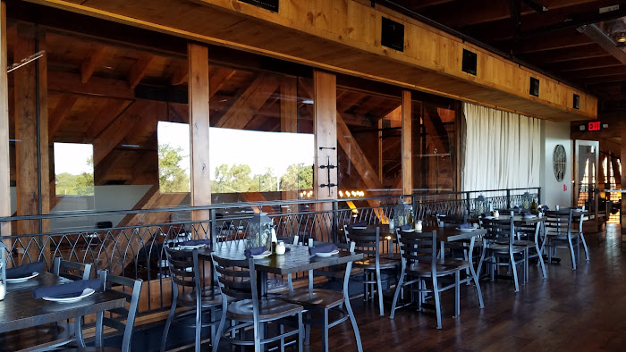 Restaurant near DoubleTree by Hilton Pleasant Prairie Kenosha