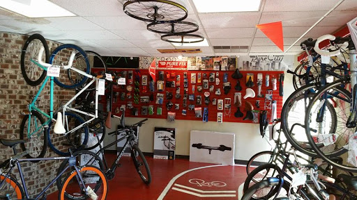 Bicycle Store «RED STAR BICYCLES SHOP», reviews and photos, 155 Parkhouse St, Dallas, TX 75207, USA