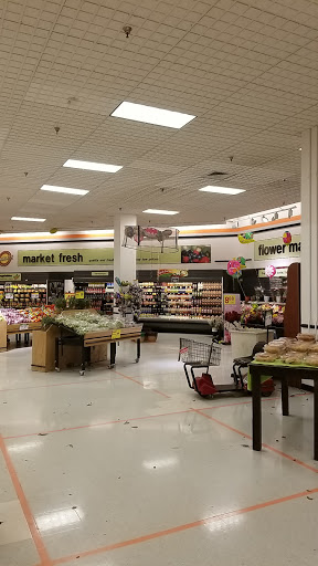 Grocery Store «Shoppers», reviews and photos, 6200 Little River Turnpike, Alexandria, VA 22312, USA