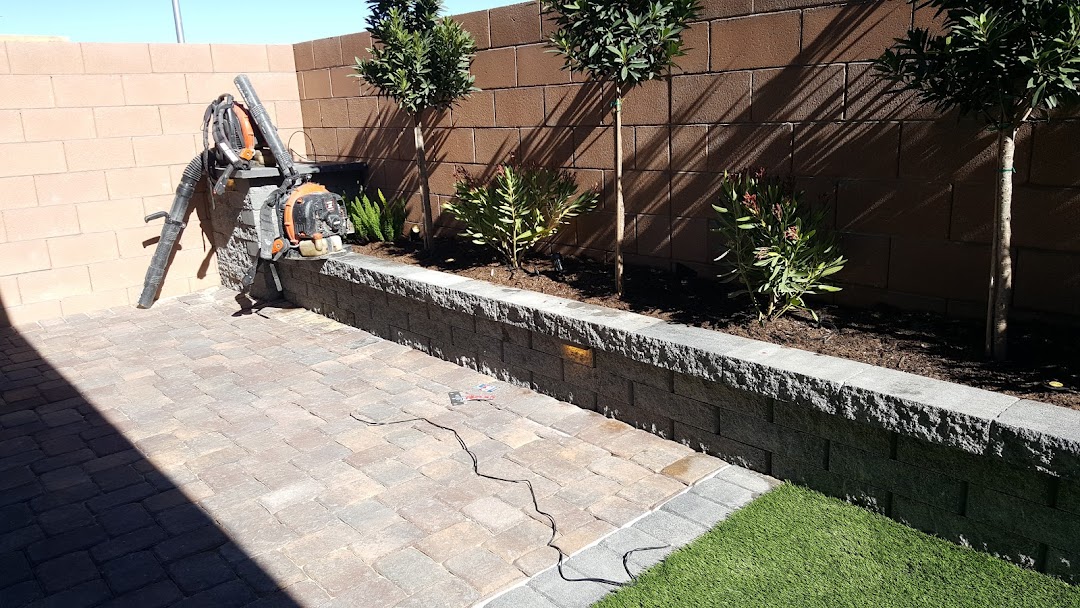Landscaping & Lawn Maintenance - Grass & Gardening Cutting Services, Residential Landscape Contractor, Yard Landscaping in Henderson NV