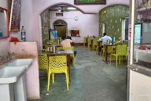 Meenakshi A/C Dormitory And Restaurant image