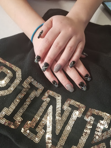 Nail Salon «native nails salon», reviews and photos, 209 S Main St, Ishpeming, MI 49849, USA