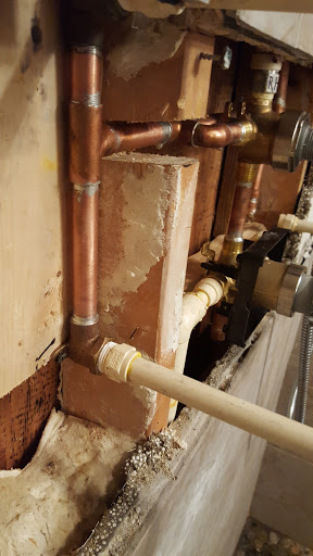 Plumber «Lous Plumbing», reviews and photos