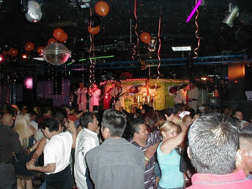 El Palacio Nightclub & Restaurant