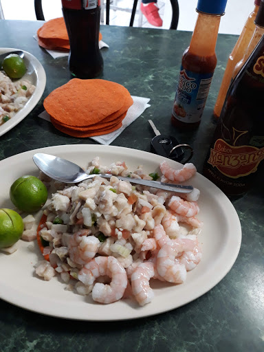 Mariscos Manolitos