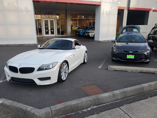 Toyota Dealer «Toyota of Lake City», reviews and photos, 13355 Lake City Way NE, Seattle, WA 98125, USA