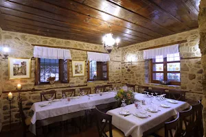 Ντολτσό Εστιατόριο image