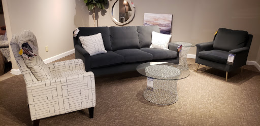 Furniture Store «Furniture Fair», reviews and photos, 7200 Dixie Hwy, Fairfield, OH 45014, USA