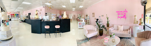 Bakery «The Exclusive Cake Shop», reviews and photos, 7015 Bandera Rd #14, San Antonio, TX 78238, USA