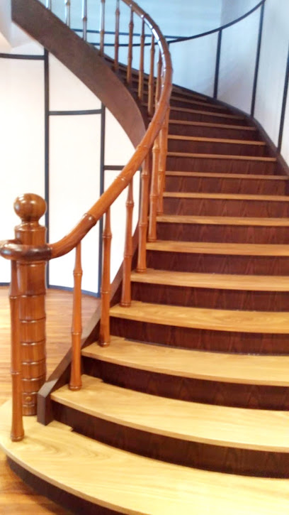 【吉信紅木扶手工程】- 樓梯扶手 | 樓梯踏板 | 木質地板施作 | 欄杆腳踏板 | 中壢裝潢工程 | 木工施作
