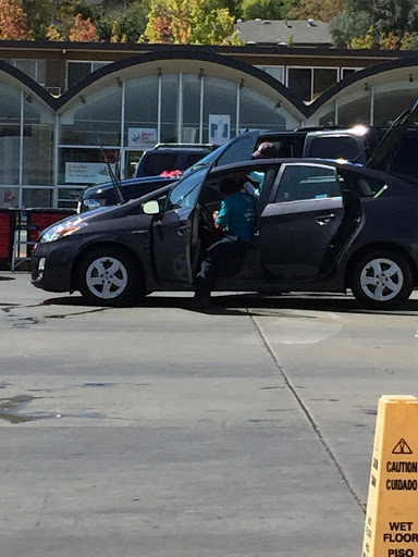 Car Wash «Auto Pride Hand Car Wash», reviews and photos, 195 El Camino Real, San Carlos, CA 94070, USA
