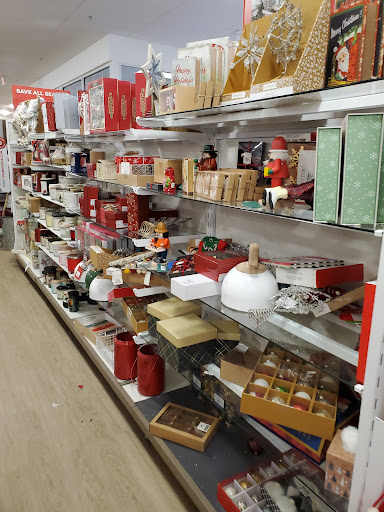 Department Store «HomeGoods», reviews and photos, 558 New York Ave, Lyndhurst, NJ 07071, USA