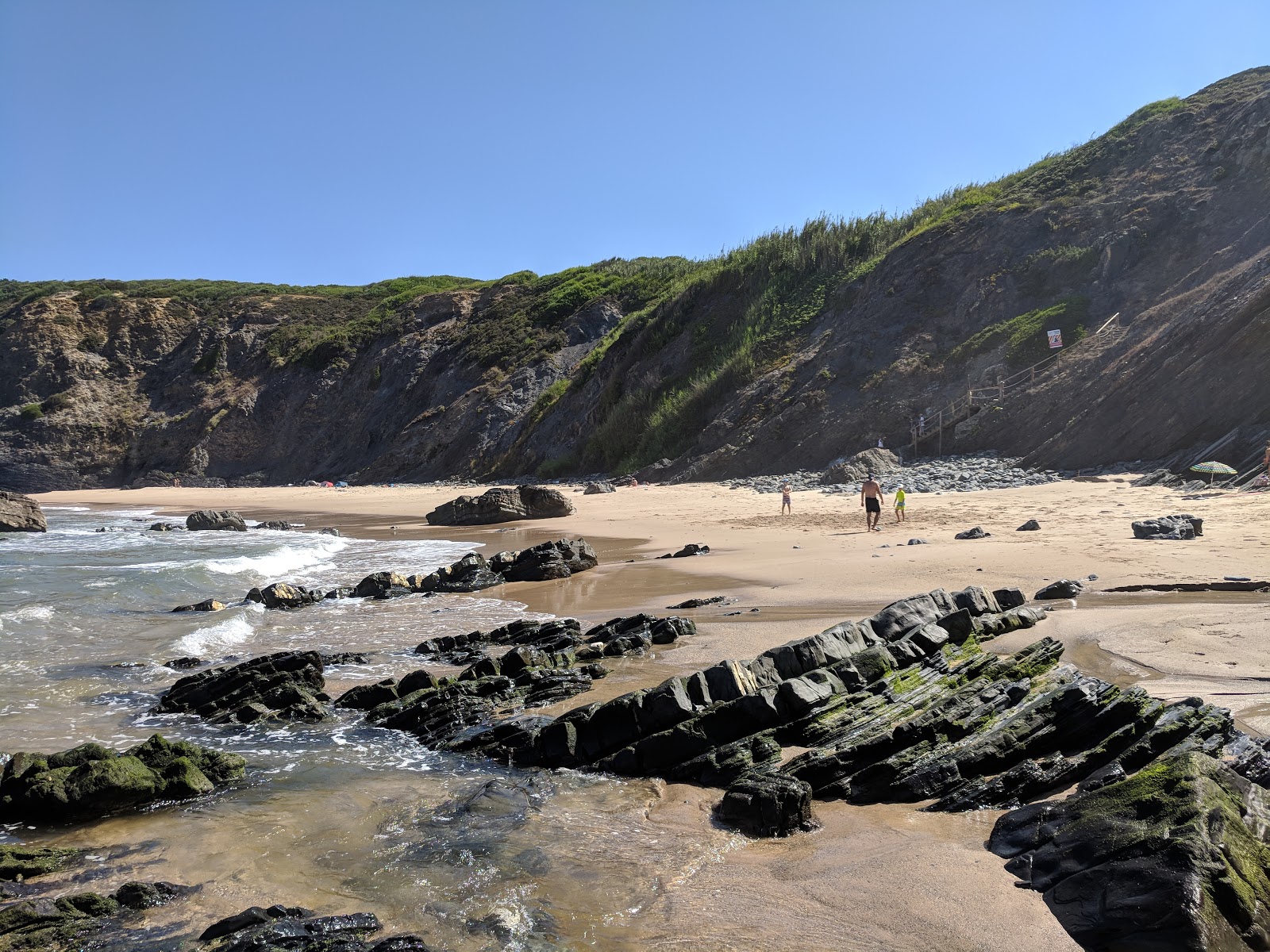 Photo de Praia da Amalia zone sauvage