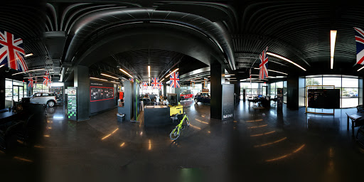 Car Dealer «Ferman MINI of Tampa Bay», reviews and photos, 31320 US-19, Palm Harbor, FL 34684, USA