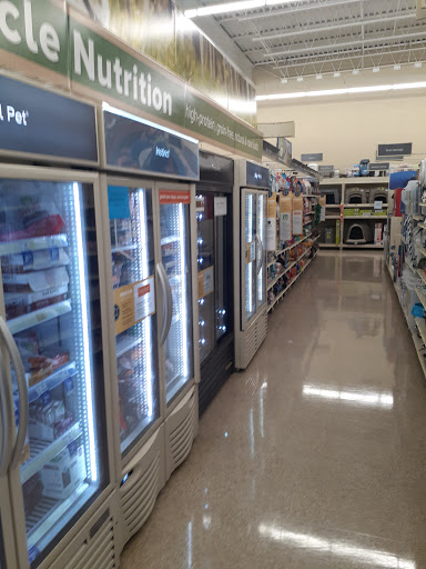 Pet Supply Store «PetSmart», reviews and photos, 248 Westminster Dr, Carlisle, PA 17013, USA