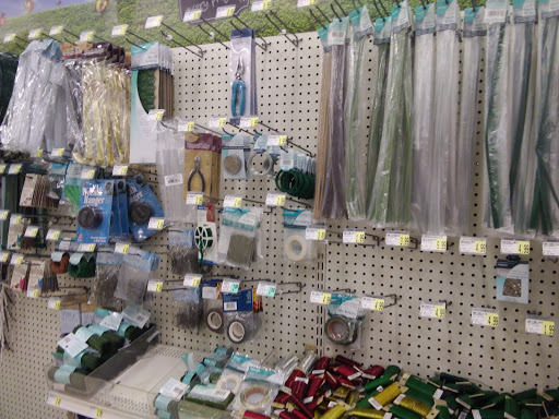 Craft Store «A.C. Moore Arts and Crafts», reviews and photos, 5800 Crossroads Cir, Falls Church, VA 22041, USA