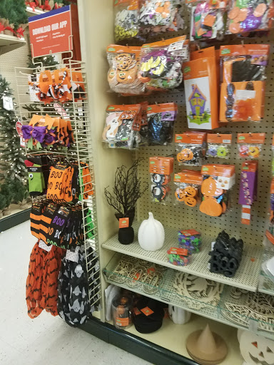 Craft Store «Hobby Lobby», reviews and photos, 1404 Old Aberdeen Rd #41, Columbus, MS 39705, USA