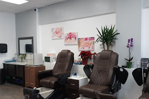 Luxer Nails And Spa