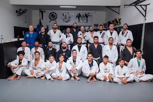 Logo da empresa - Cuts&Fights