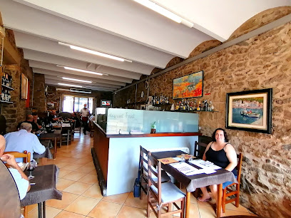 Restaurant Can Font - Carrer de Vic, 10, 17177 Els Hostalets d,en Bas, Girona, Spain
