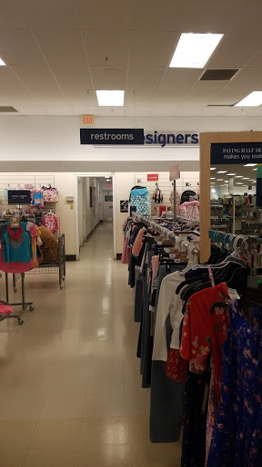 Department Store «Marshalls», reviews and photos, 3 Hampton House Rd, Newton, NJ 07860, USA