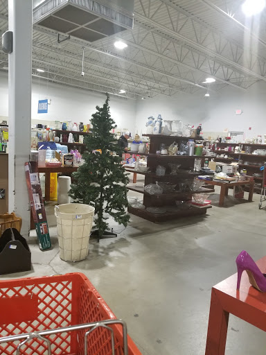 Thrift Store «Goodwill», reviews and photos