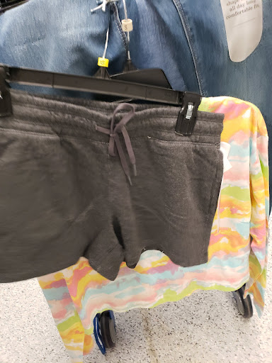 Clothing Store «Ross Dress for Less», reviews and photos, 4102 S Meridian, Puyallup, WA 98373, USA