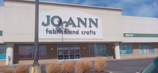 Fabric Store «Jo-Ann Fabrics and Crafts», reviews and photos, 6930 W Kellogg Dr, Wichita, KS 67209, USA