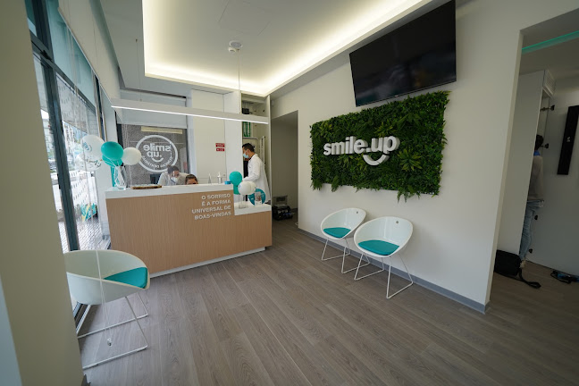 Comentários e avaliações sobre o Smile.up Clinicas Dentarias Amarante