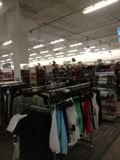 Department Store «Nordstrom Rack Chapel Hills East», reviews and photos, 7645 Academy Blvd N, Colorado Springs, CO 80920, USA