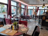 Atmosphère du Restaurant O'Paris à Enghien-les-Bains - n°2