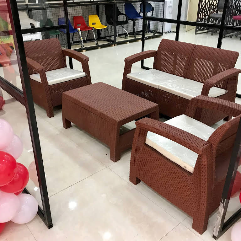 Boss Furniture Outlet