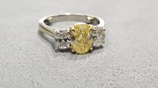 Jewelry Store «Dale Robertson Jewelry Co., LLC», reviews and photos, 784 Loveland-Miamiville Rd #300, Loveland, OH 45140, USA