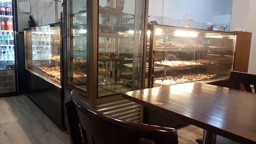 AF1QipPqTF2Mcze2UiNXMLjZys3vXoJWXMqtzVr17WwT