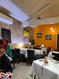 Atmosphère du Restaurant français La Salle à Manger Crest - n°11