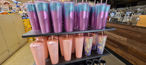 Shopping Mall «Sunset Shopping Center», reviews and photos, 5270 SW Philomath Blvd, Corvallis, OR 97333, USA