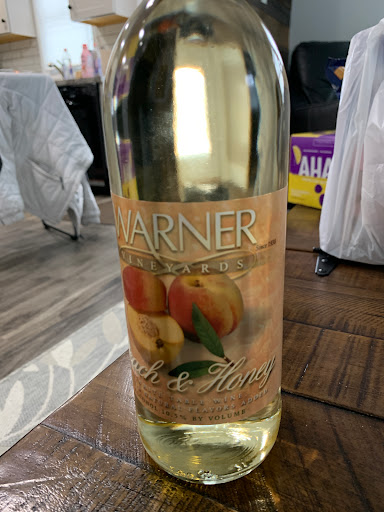 Winery «Warner Vineyards Tasting Room», reviews and photos, 26 E 8th St, Holland, MI 49423, USA