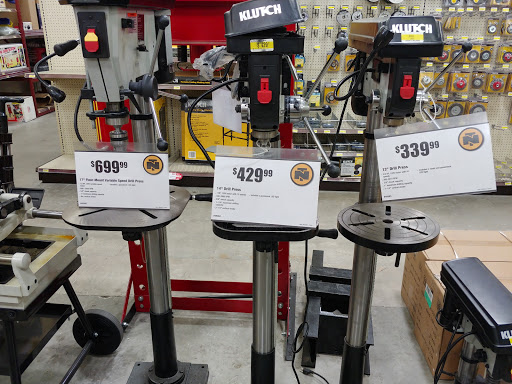 Shopping Mall «Horizon Park Shopping Center», reviews and photos, 3904 W Hillsborough Ave, Tampa, FL 33614, USA