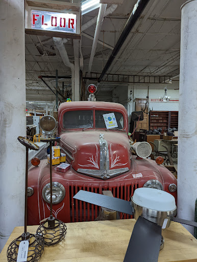 Building Materials Store «ReUse Depot», reviews and photos, 50 Madison St, Maywood, IL 60153, USA